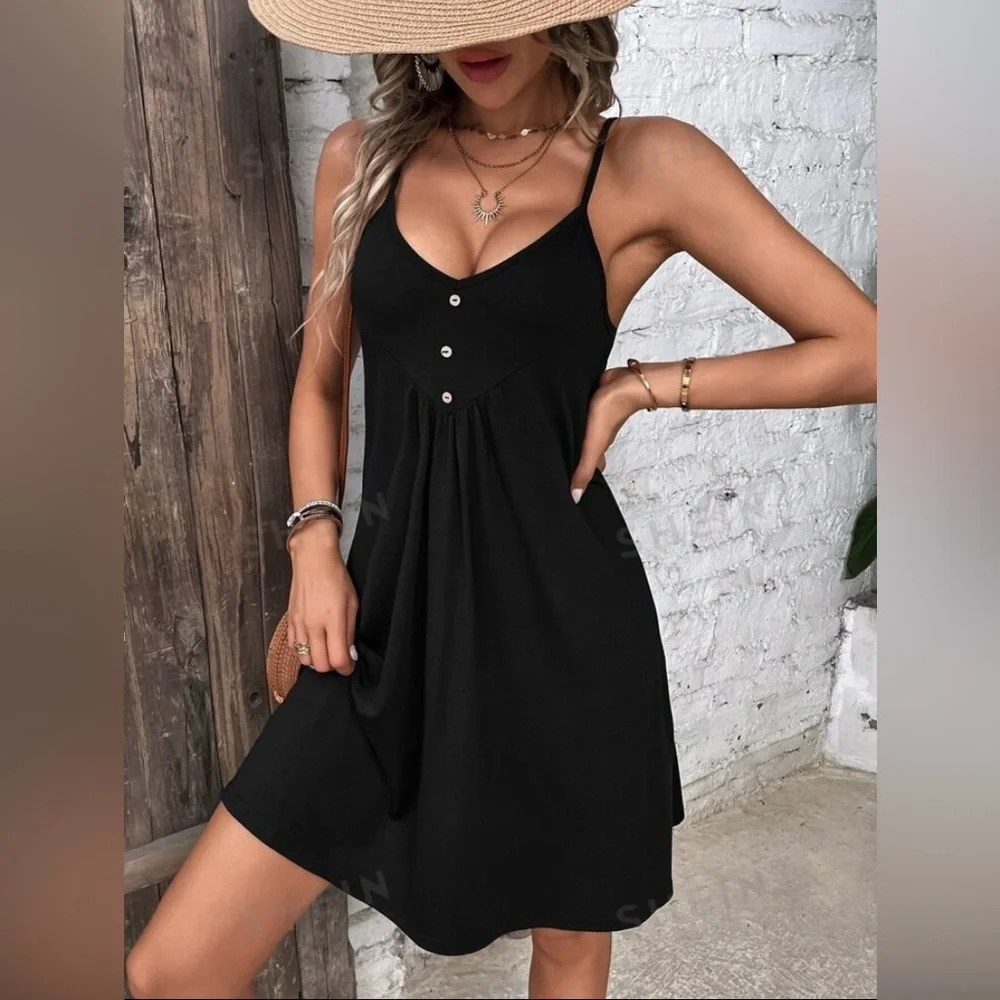 Sundress - Picture 3 of 4